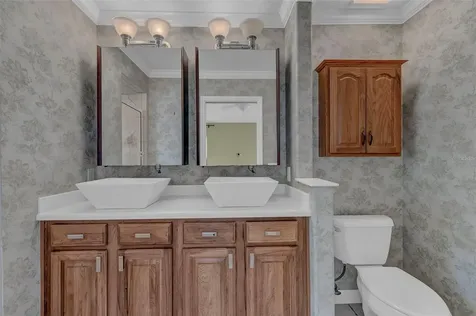 8167 Bridgeport Bay Circle Mount Dora FL 32757