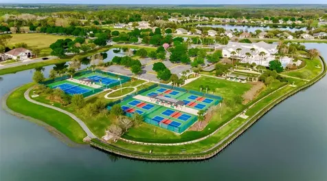 8167 Bridgeport Bay Circle Mount Dora FL 32757