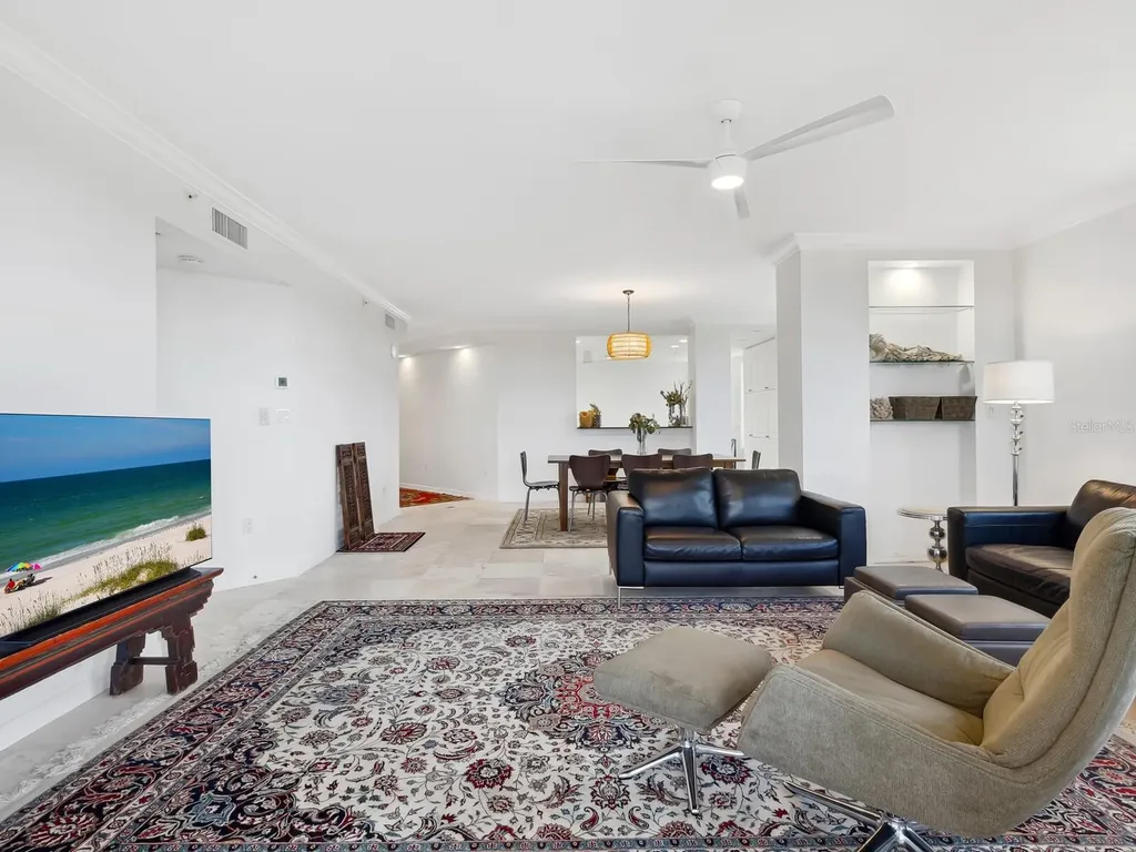 5430 Eagles Point Circle Sarasota FL 34231