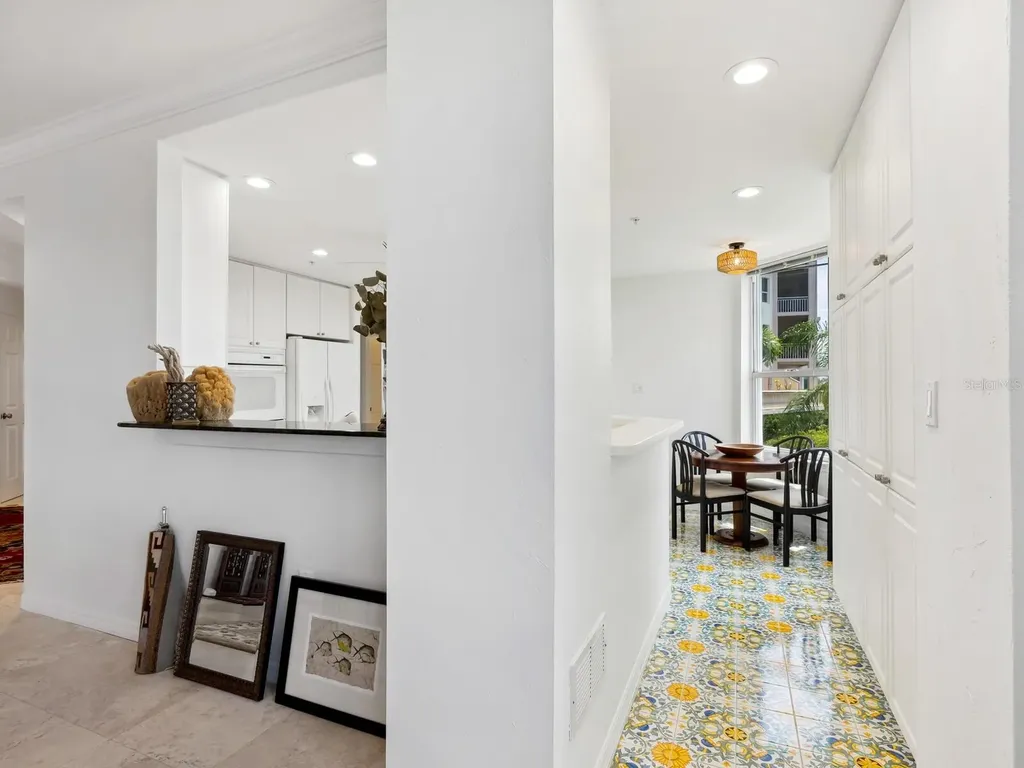 5430 Eagles Point Circle Sarasota FL 34231