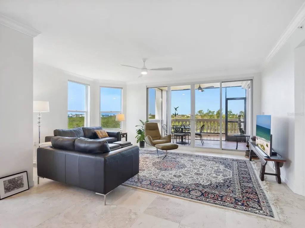 5430 Eagles Point Circle Sarasota FL 34231