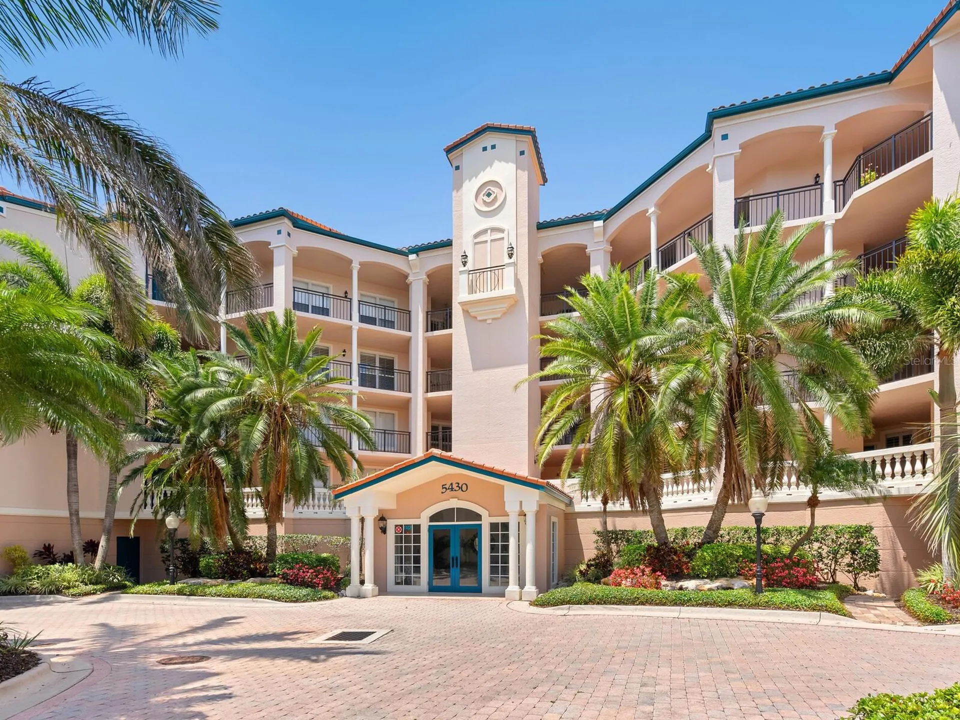 5430 Eagles Point Circle Sarasota FL 34231