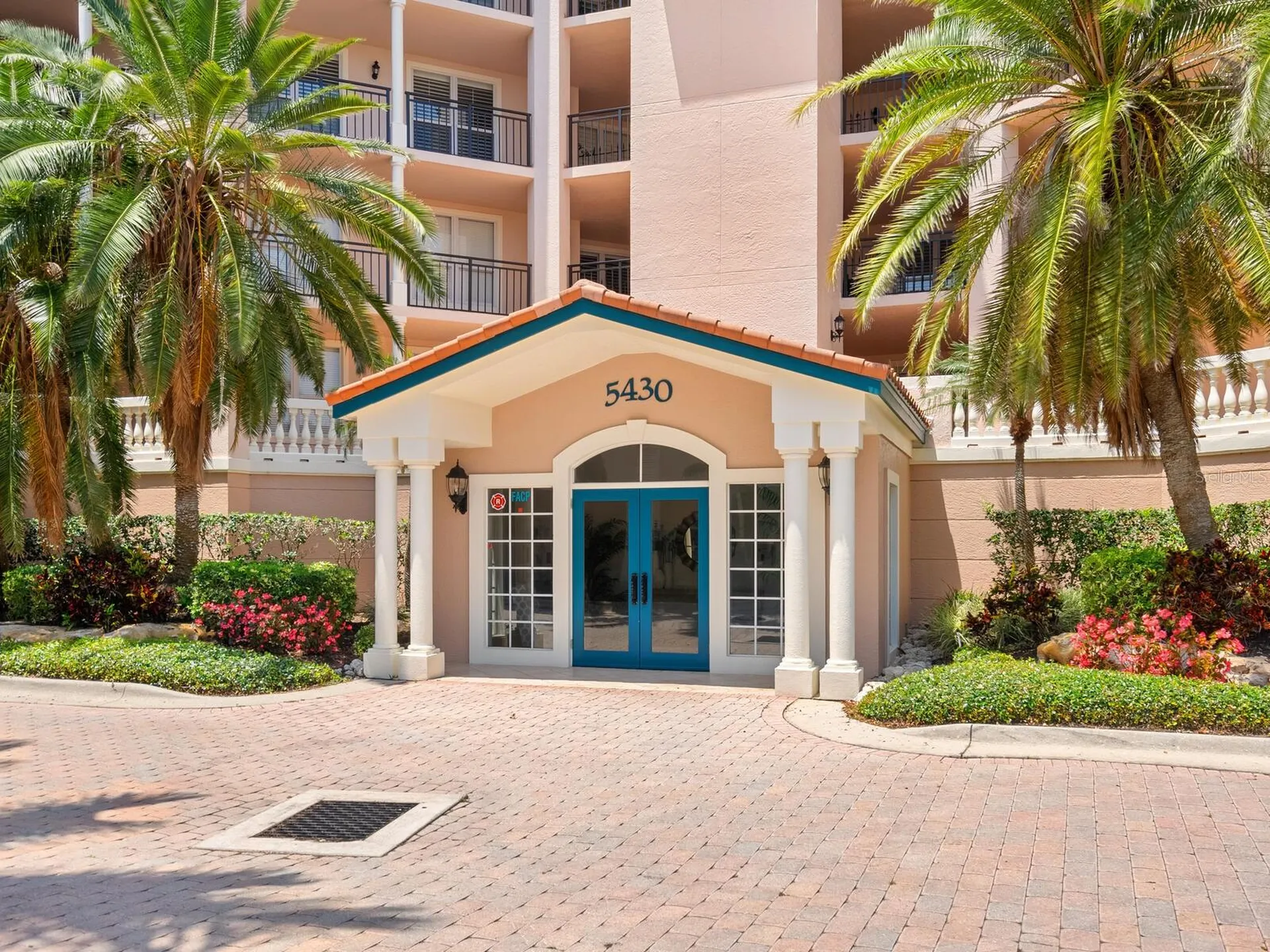 5430 Eagles Point Circle Sarasota FL 34231