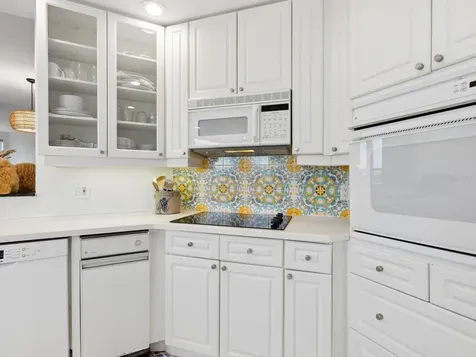 5430 Eagles Point Circle Sarasota FL 34231