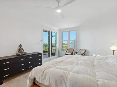 5430 Eagles Point Circle Sarasota FL 34231
