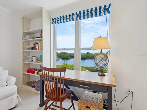 5430 Eagles Point Circle Sarasota FL 34231