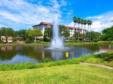 5430 Eagles Point Circle Sarasota FL 34231