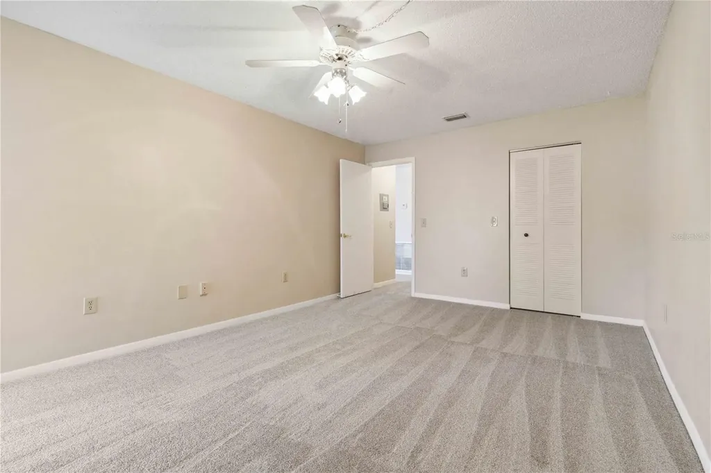 5623 80th Street N St Petersburg FL 33709