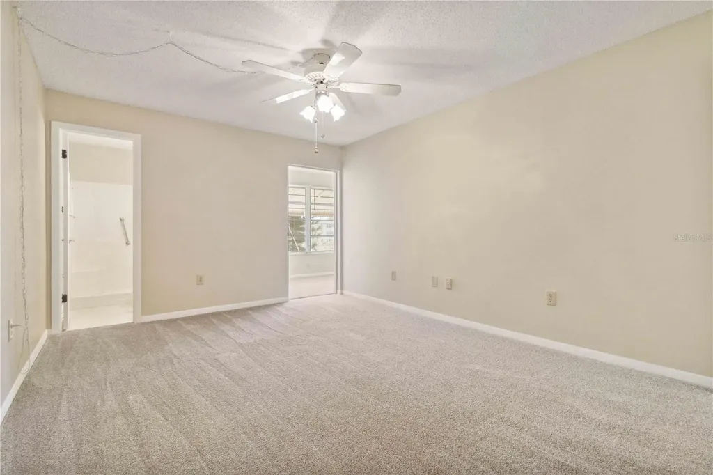 5623 80th Street N St Petersburg FL 33709