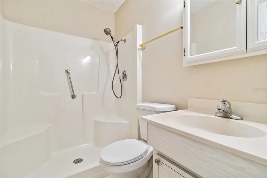 5623 80th Street N St Petersburg FL 33709