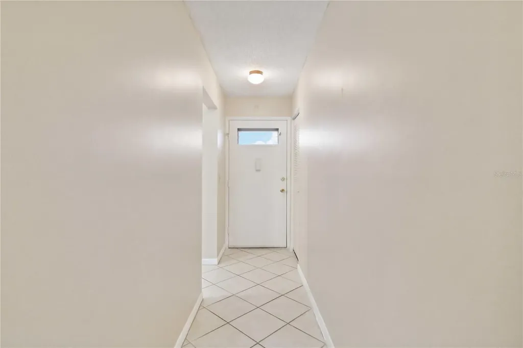 5623 80th Street N St Petersburg FL 33709