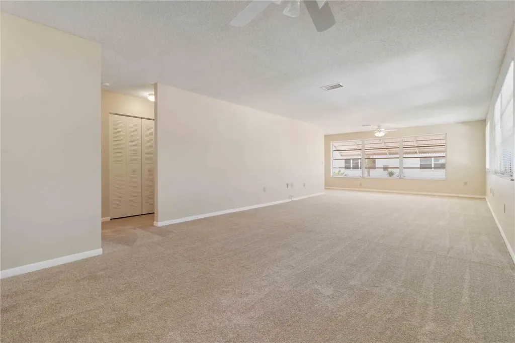 5623 80th Street N St Petersburg FL 33709