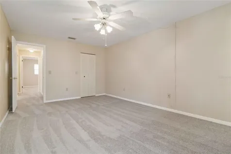 5623 80th Street N St Petersburg FL 33709
