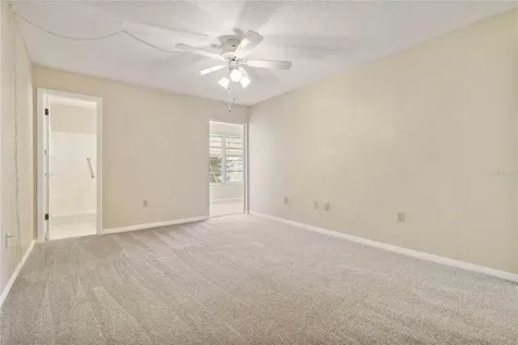 5623 80th Street N St Petersburg FL 33709