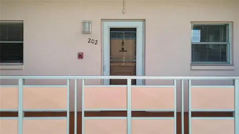 5623 80th Street N St Petersburg FL 33709