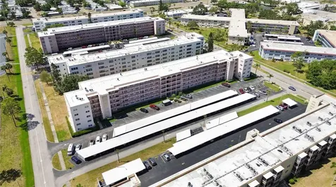5623 80th Street N St Petersburg FL 33709