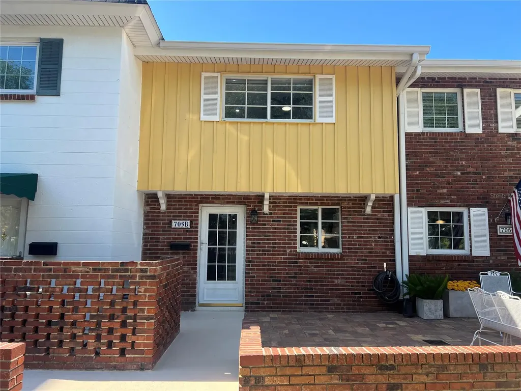 705 W Venice Avenue Venice FL 34285