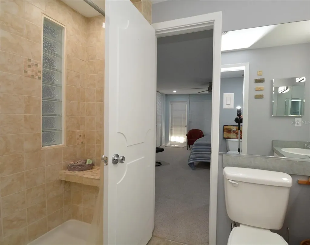 705 W Venice Avenue Venice FL 34285