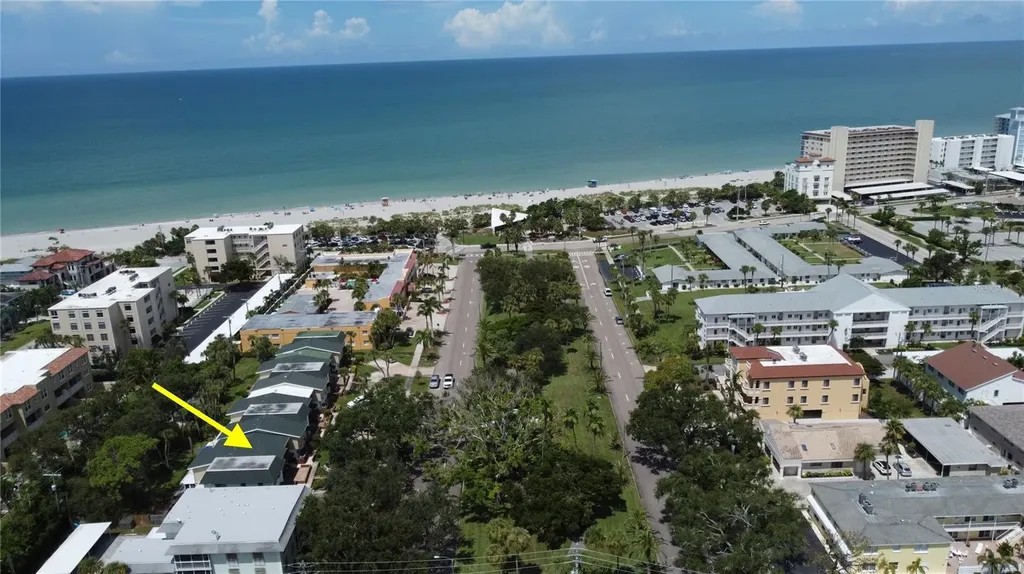705 W Venice Avenue Venice FL 34285