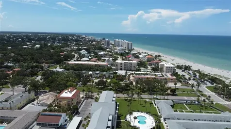 705 W Venice Avenue Venice FL 34285