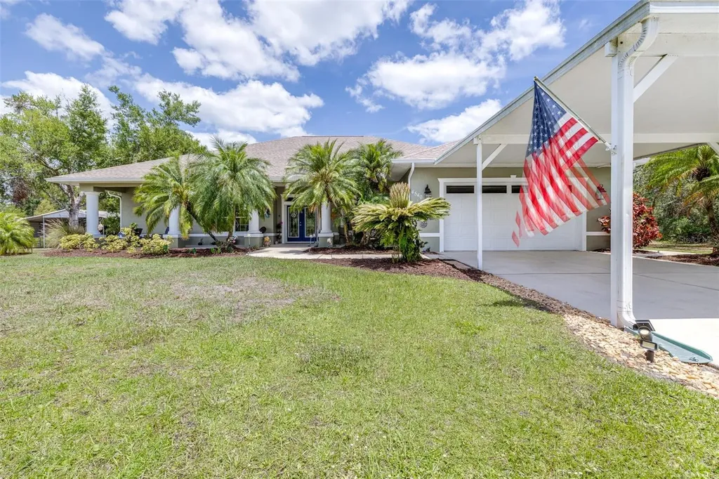 4540 Park Avenue Indian Lake Estates FL 33855
