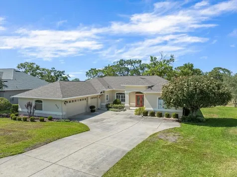 9216 Tarleton Circle Weeki Wachee FL 34613