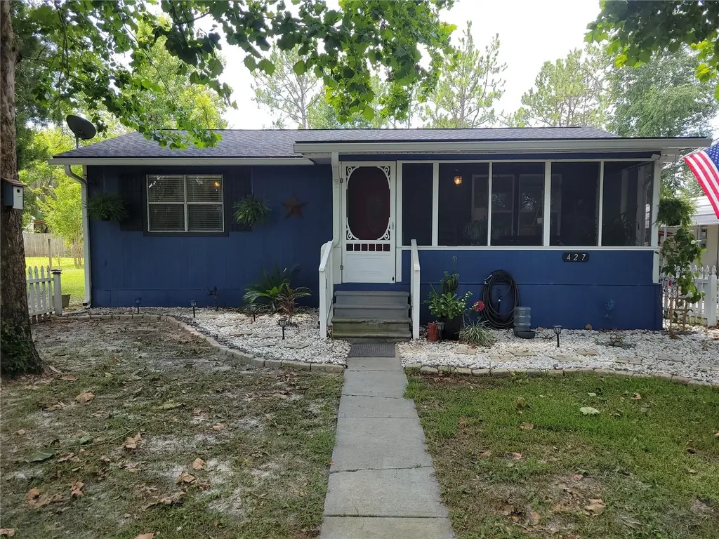 427 E Bannerville Road Palatka FL 32177