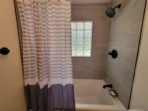 427 E Bannerville Road Palatka FL 32177