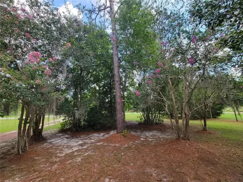 427 E Bannerville Road Palatka FL 32177