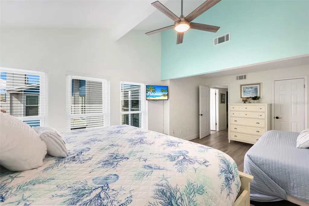 337 Rex Place Madeira Beach FL 33708