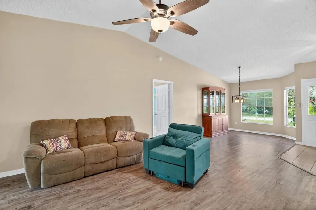 25800 Belle Helene Leesburg FL 34748