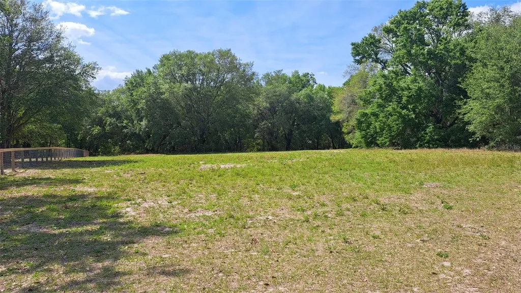 00 SE 101st Court Road Belleview FL 34420