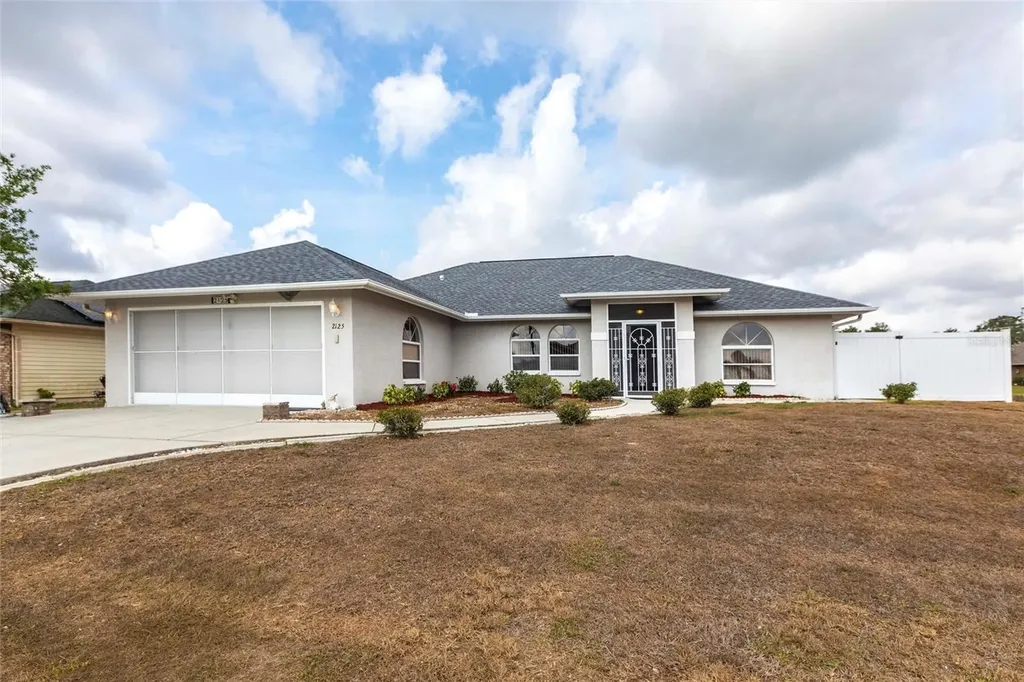 2125 Floribanna Street North Port FL 34287