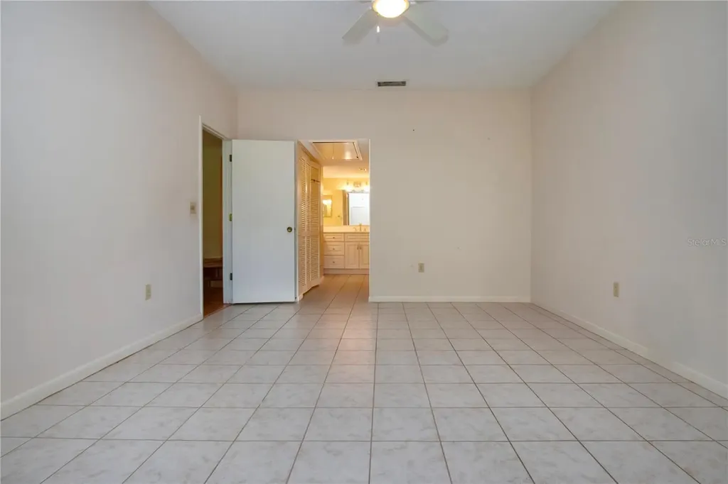 4812 Kestral Park Circle Sarasota FL 34231