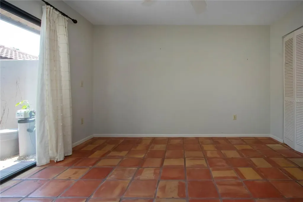 4812 Kestral Park Circle Sarasota FL 34231