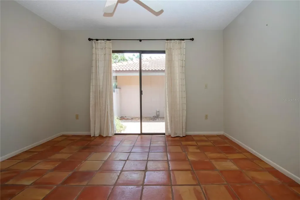 4812 Kestral Park Circle Sarasota FL 34231