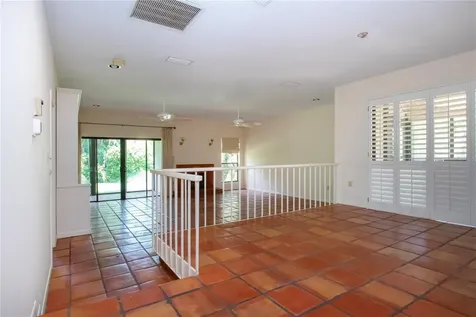 4812 Kestral Park Circle Sarasota FL 34231