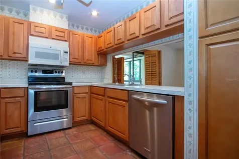 4812 Kestral Park Circle Sarasota FL 34231