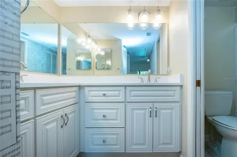 4812 Kestral Park Circle Sarasota FL 34231