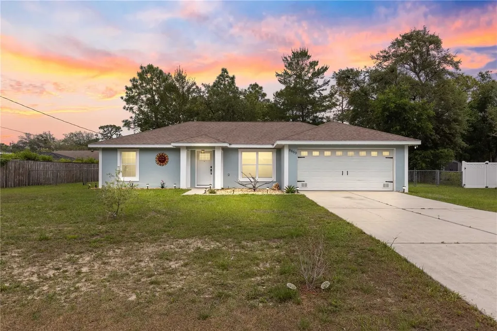 8869 SE 159th Place Summerfield FL 34491