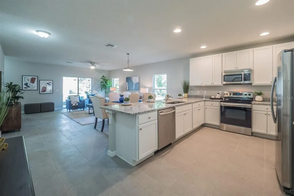 248 Cheshire Court Kissimmee FL 34758