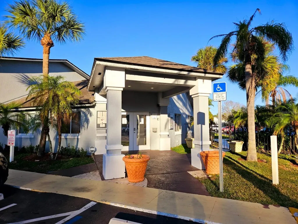 4727 S Texas Avenue Orlando FL 32839