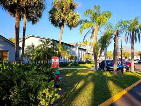 4727 S Texas Avenue Orlando FL 32839