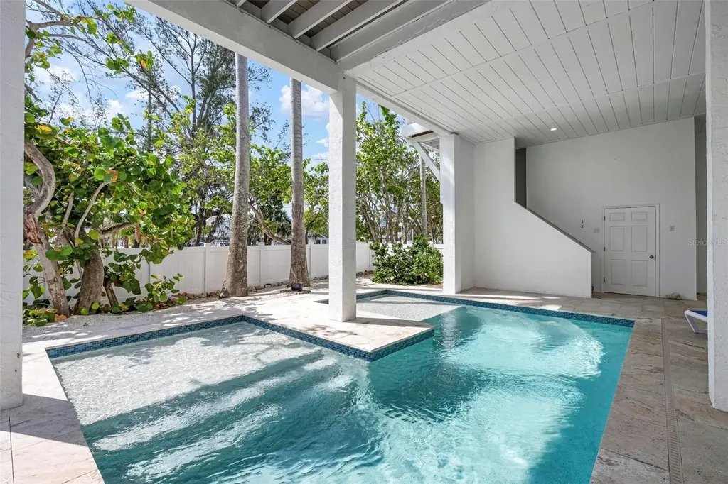 802 N Bay Boulevard Anna Maria FL 34216