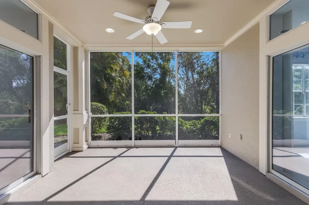 8073 Tybee Court University Park FL 34201