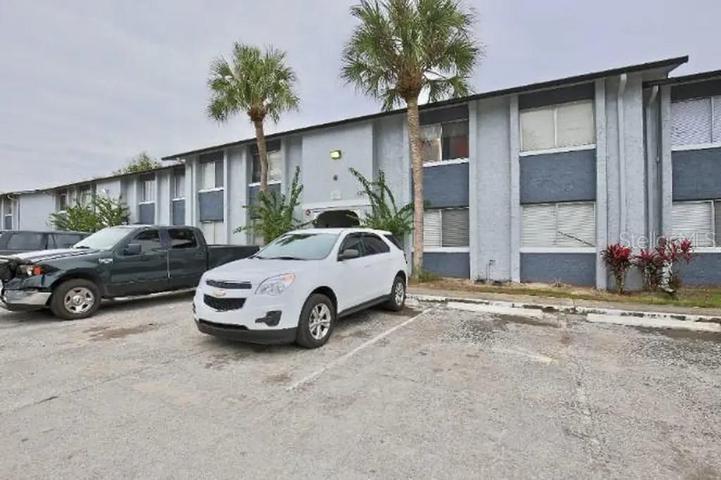 4749 S Texas Avenue Orlando FL 32839