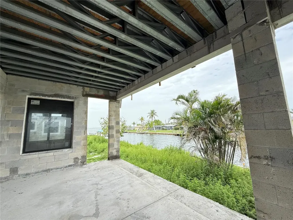 234 Bangsberg Road SE Port Charlotte FL 33952