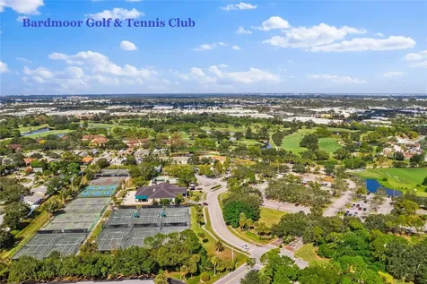 8703 Bardmoor Boulevard Seminole FL 33777