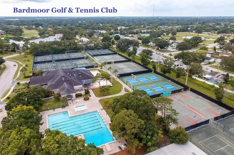 8703 Bardmoor Boulevard Seminole FL 33777