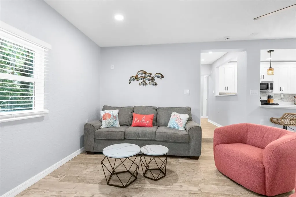 5421 Gay Street Weeki Wachee FL 34607